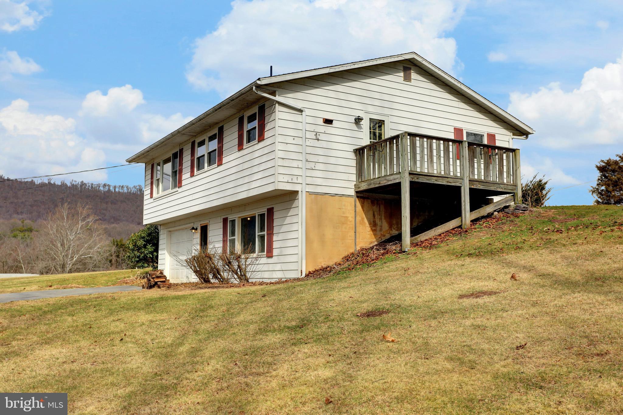 179 A McClellan Road Halifax, PA 17032 - Photo 5 of 25 Gallery Image 5
