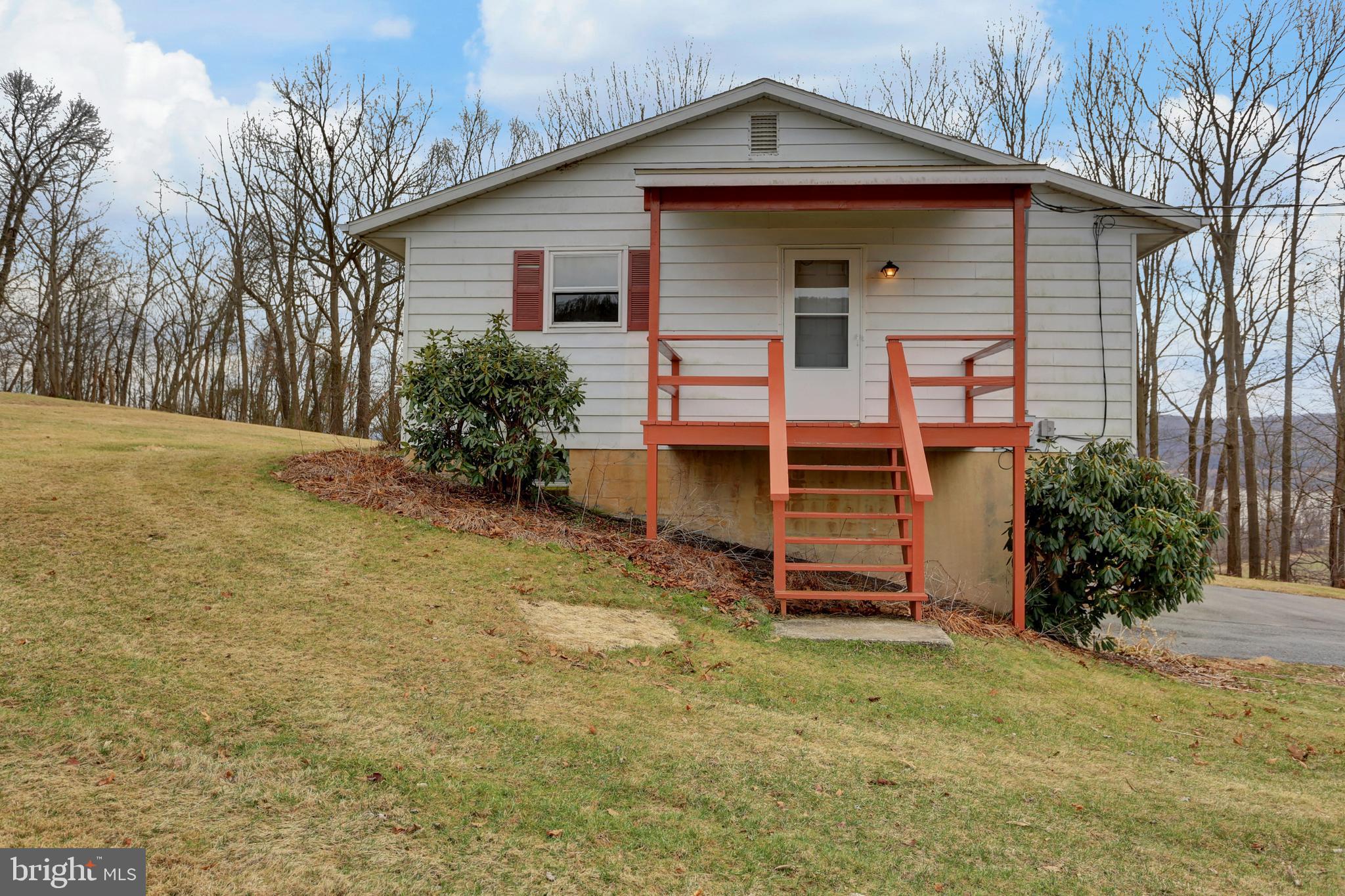 179 A McClellan Road Halifax, PA 17032 - Photo 9 of 25 Gallery Image 9
