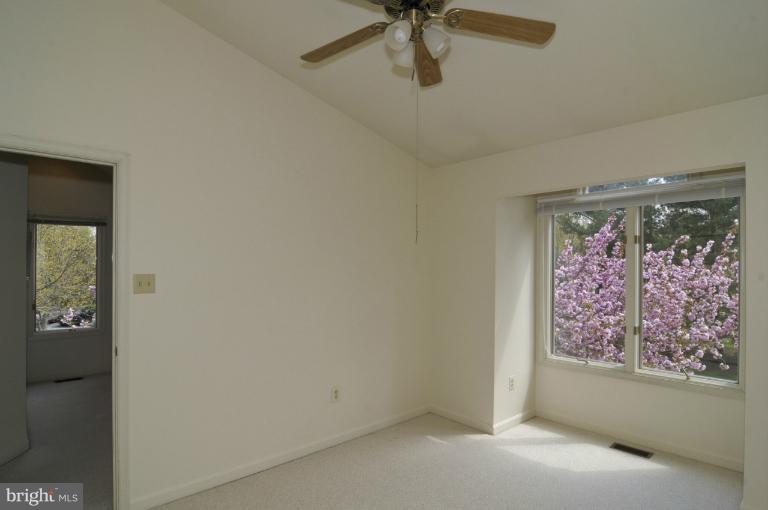 5193 Columbia Road, Unit 10 51 Columbia, MD 21044 - Photo 3 of 23 Bedroom