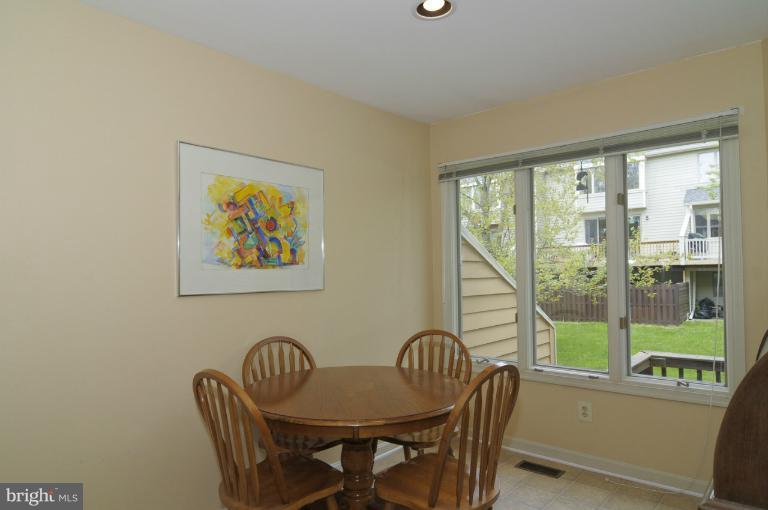 5193 Columbia Road, Unit 10 51 Columbia, MD 21044 - Photo 7 of 23 Interior (General)