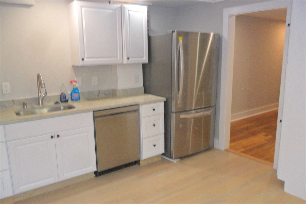 400 Concord Street Framingham, MA 01702 - Photo 4 of 24