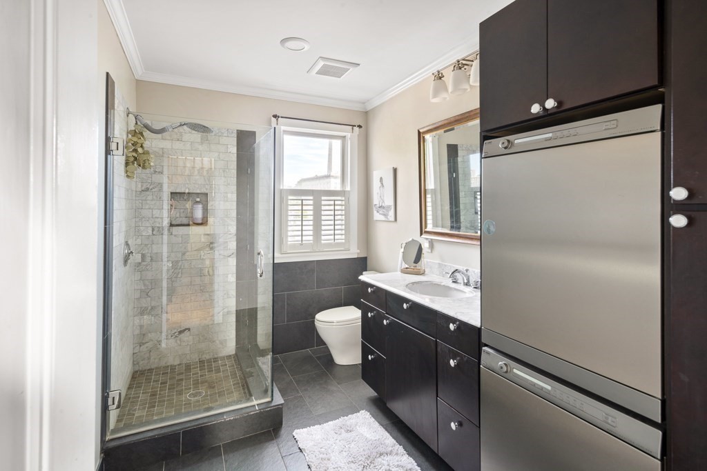 53 Elm Street, Unit PH3 Boston, MA 02129 - Photo 12 of 20