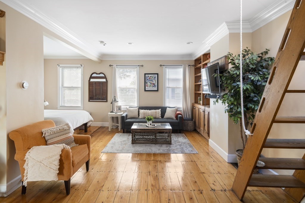 53 Elm Street, Unit PH3 Boston, MA 02129 - Photo 7 of 20