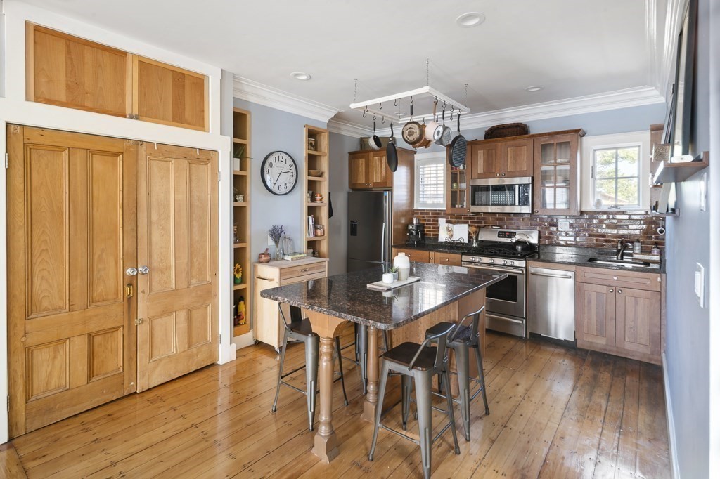 53 Elm Street, Unit PH3 Boston, MA 02129 - Photo 8 of 20