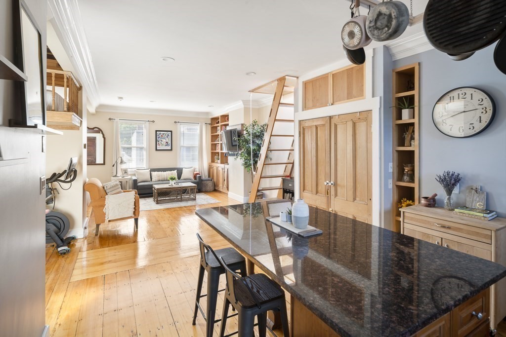 53 Elm Street, Unit PH3 Boston, MA 02129 - Photo 9 of 20