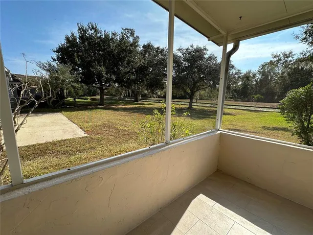 $390,000 | 943 Summer Breeze Drive, Brandon, FL 33511