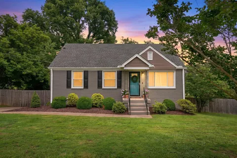 $420,000 | 923 Shauna Drive, Nashville, TN 37214