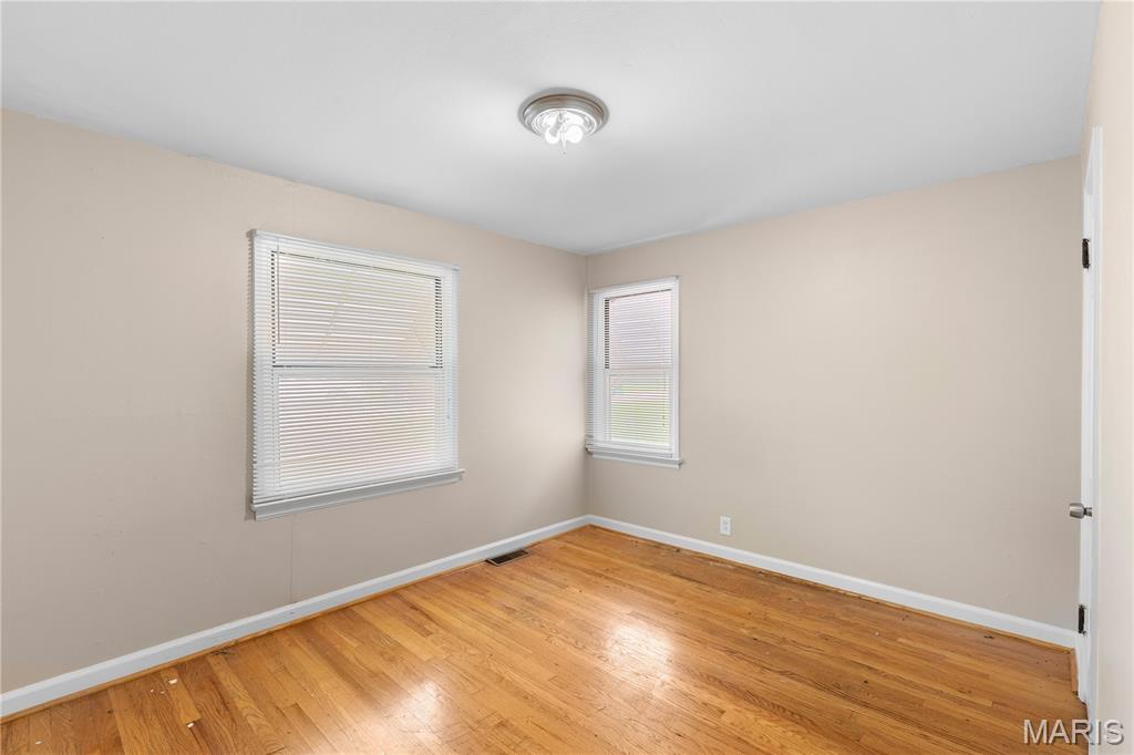 10188 Newbold Drive St. Louis, MO 63137 - Photo 9 of 15