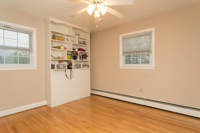 626 Olney Road Vinton, VA 24179 - Photo 24 of 31 DGA_8657