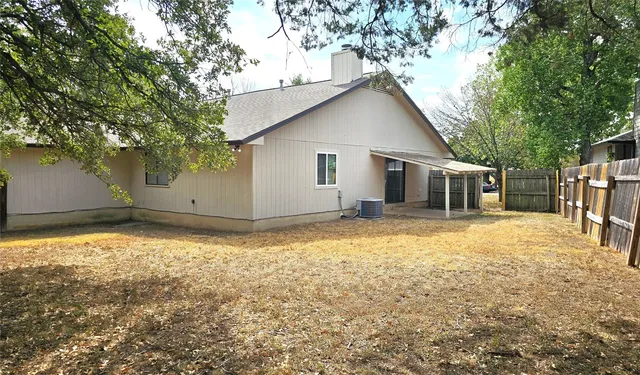 $1,550 | 1747-1745 Horseshoe Circle, Round Rock, TX 78681