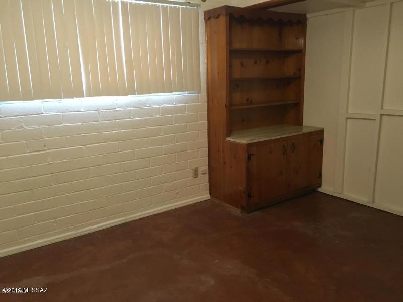 1212 North Richey Boulevard Tucson, AZ 85716 - Photo 4 of 15