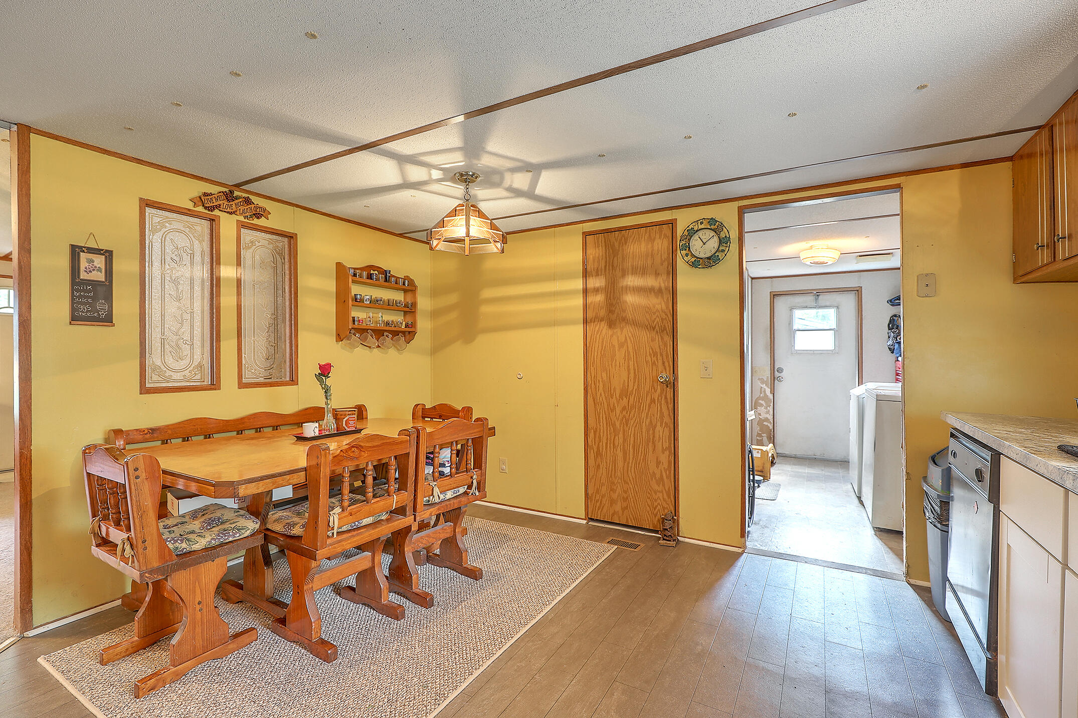 325 Grapevine Road Summerville, SC 29483 - Photo 11 of 26 Kitchen 3