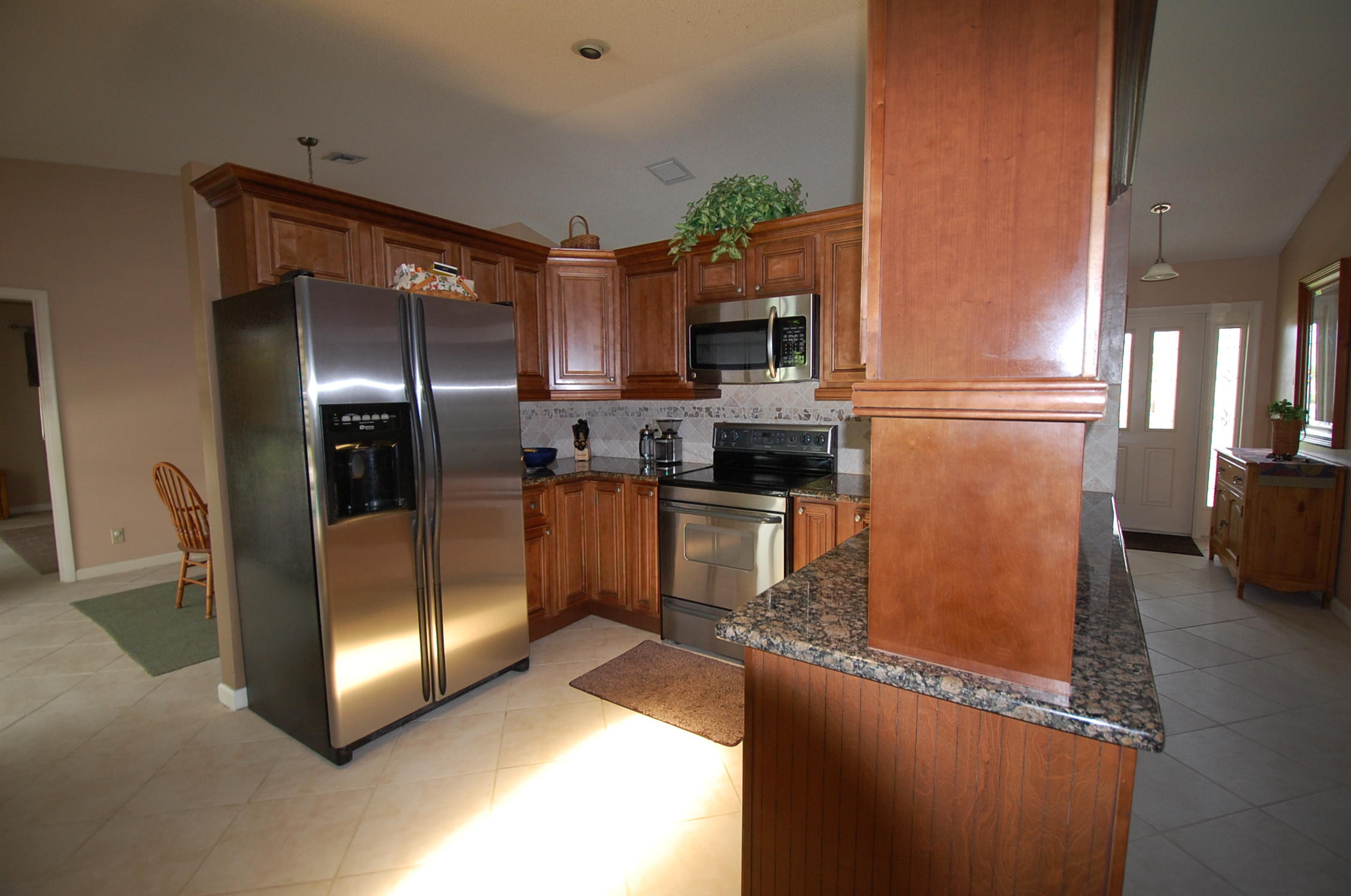 22421 Ensenada Way Boca Raton, FL 33433 - Photo 6 of 31 2015-05-12 00.55.03