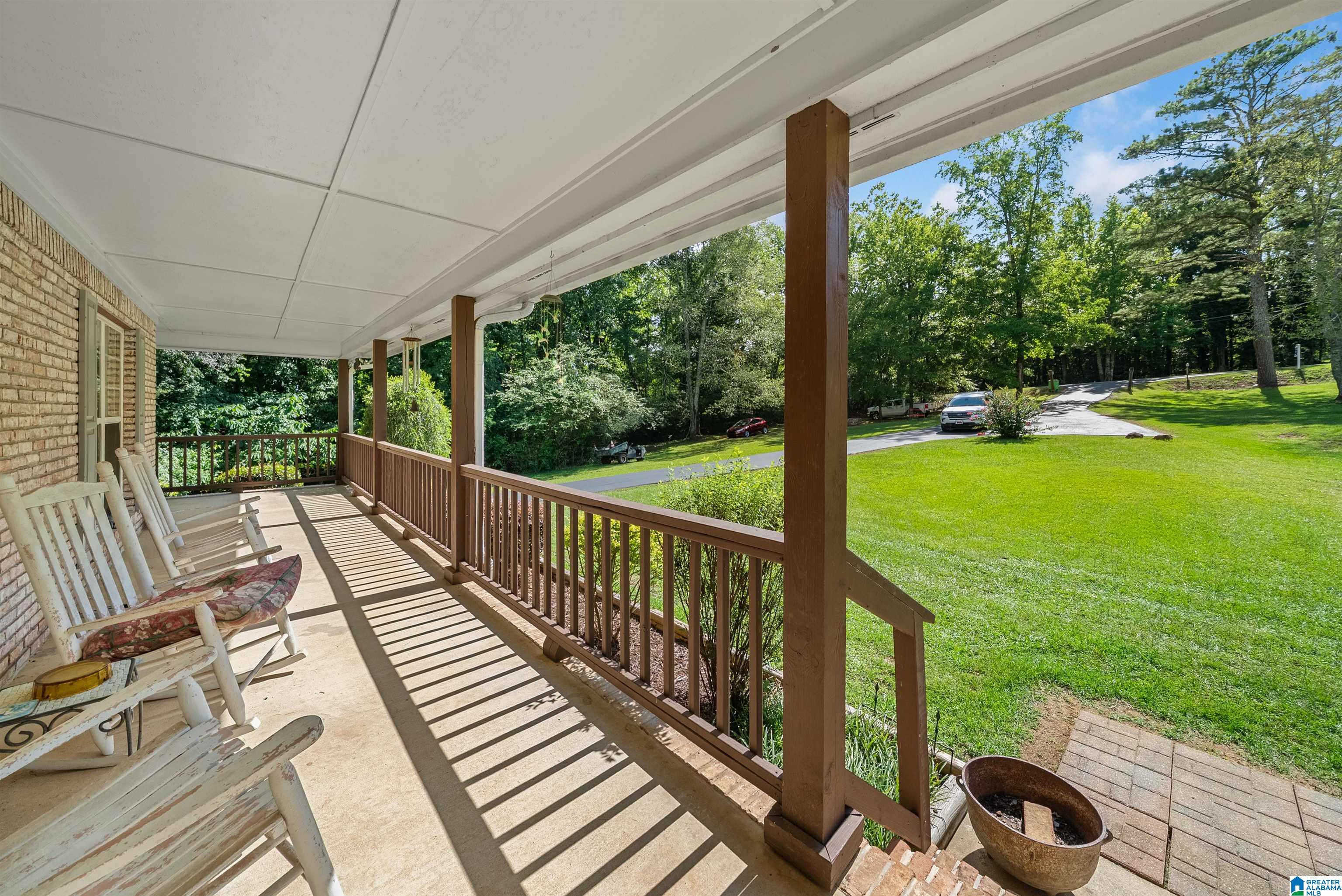1733 Mountain View Road Springville, AL 35146 - Photo 8 of 37