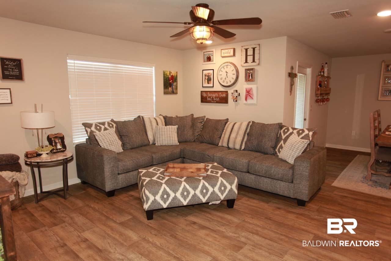 17836 Lewis Smith Drive Foley, AL 36535 - Photo 4 of 34