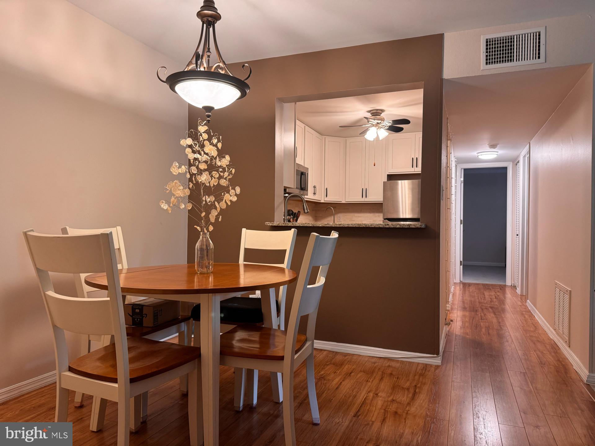 25 South Church Road, Unit 89 Maple Shade, NJ 08052 - Photo 6 of 24 a dining room with furniture and window