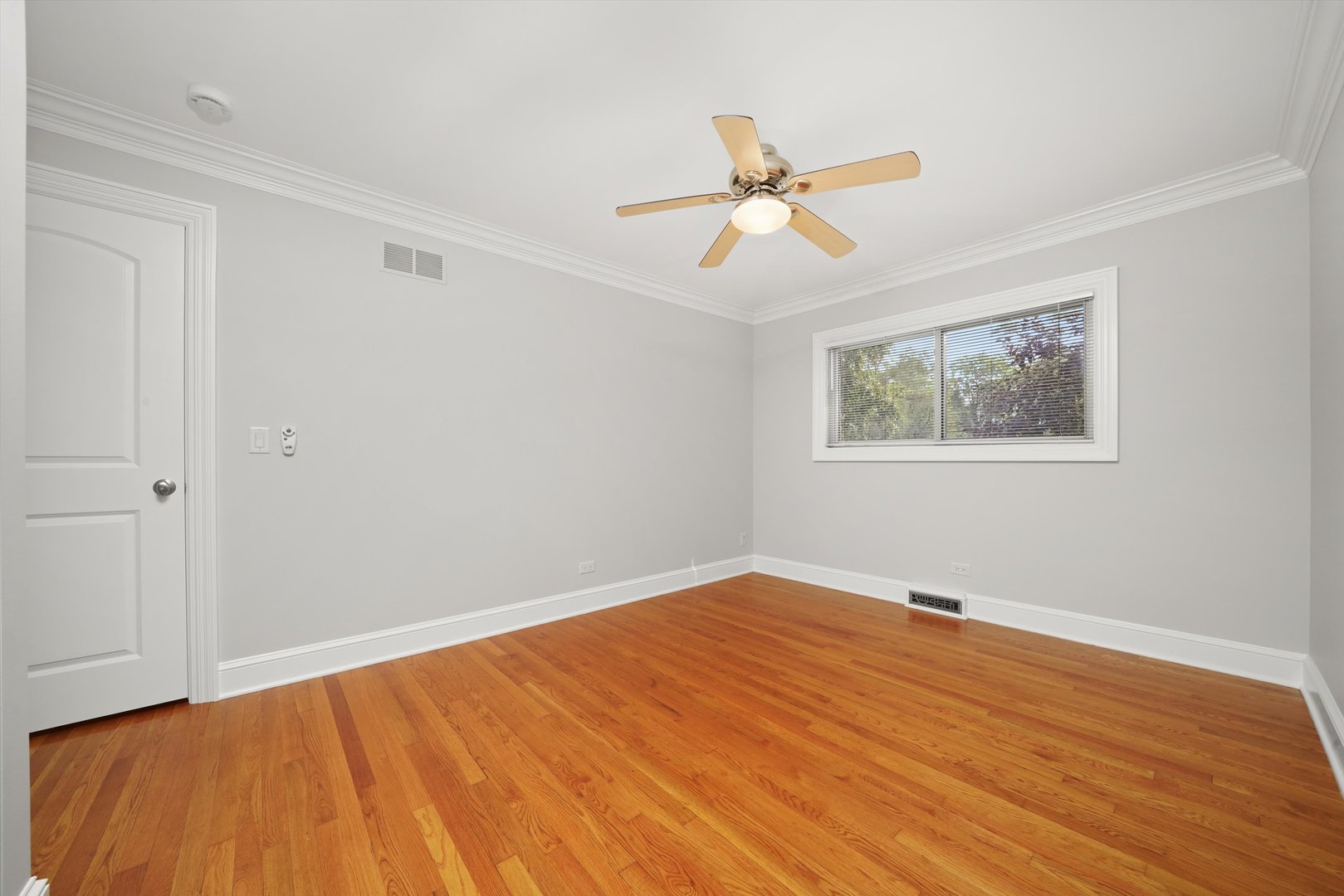 5N260 Eagle Terrace Itasca, IL 60143 - Photo 19 of 34 a view of empty room with wooden floor
