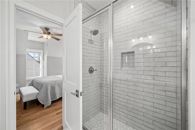 a view of a tennis court