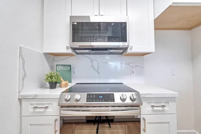 $409,000 | 685 Dartmore Lane, Unit 365, Hayward, CA 94544