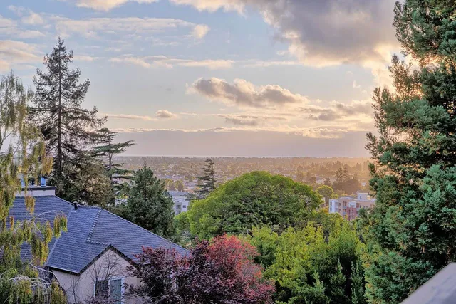 $409,000 | 685 Dartmore Lane, Unit 365, Hayward, CA 94544