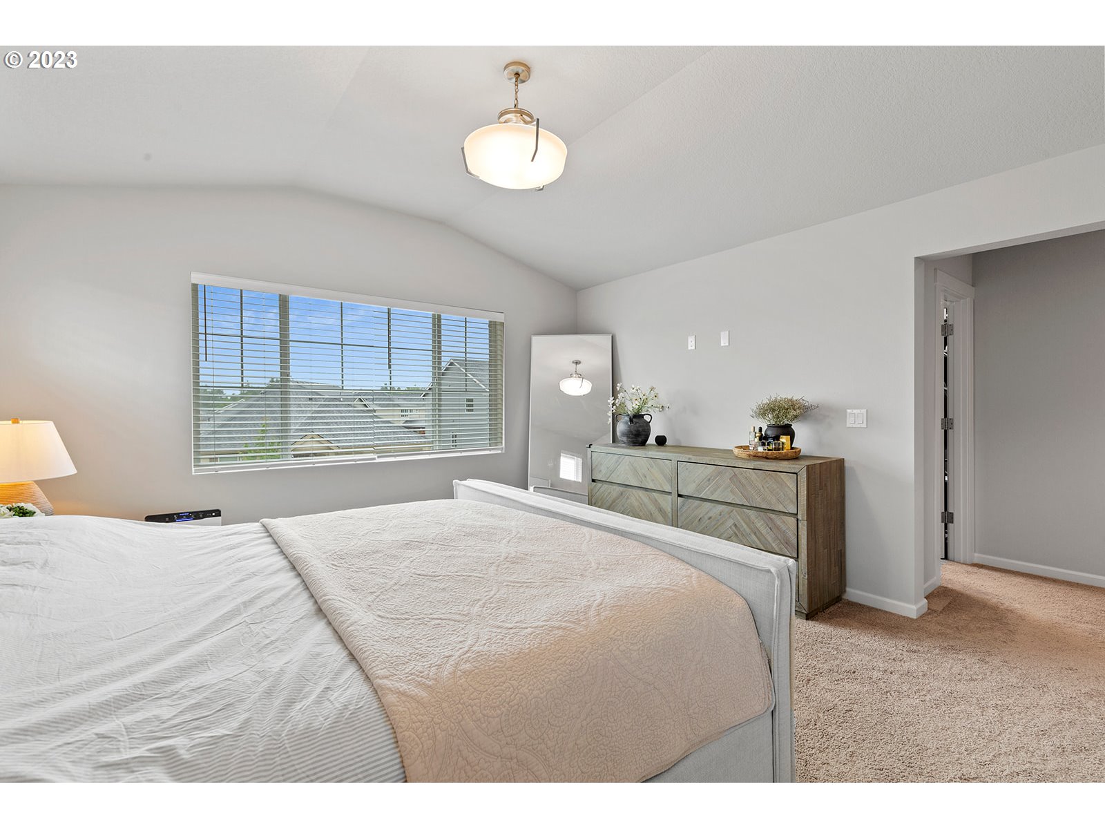 3722 South 39th Place Ridgefield, WA 98642 - Photo 27 of 45 a bedroom with a bed and a dresser