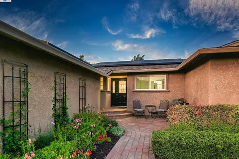 $1,625,000 | 6701 Taffy Court, Pleasanton, CA 94588