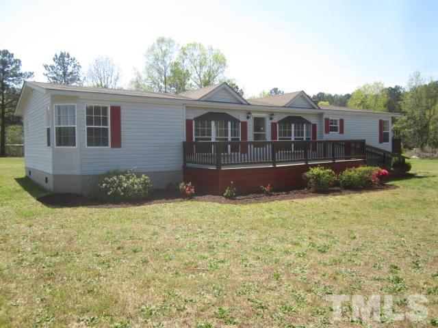 379 Foster Road Henderson, NC 27537 - Photo 11 of 27