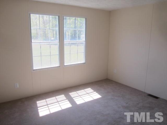379 Foster Road Henderson, NC 27537 - Photo 18 of 27