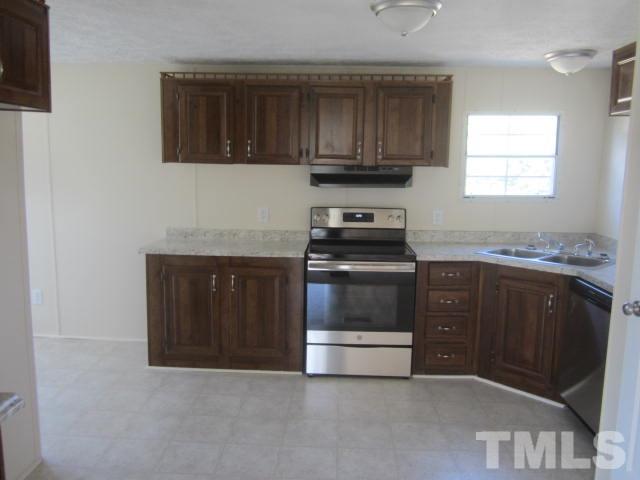 379 Foster Road Henderson, NC 27537 - Photo 20 of 27