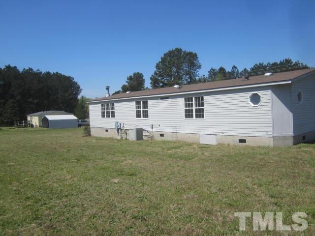 379 Foster Road Henderson, NC 27537 - Photo 9 of 27