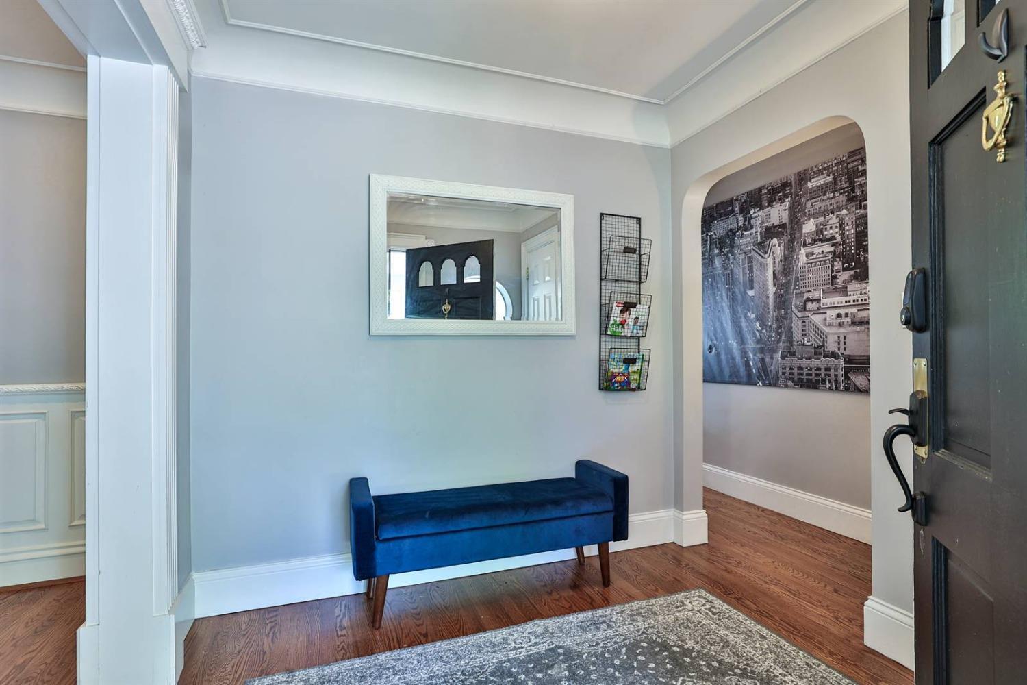 6281 Euclid Road Madeira, OH 45236 - Photo 4 of 50 Gallery Image 4
