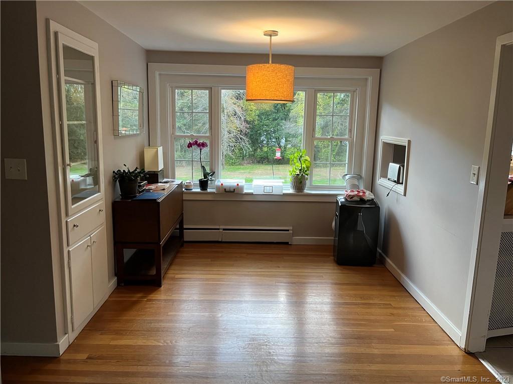 129 Buttonball Road Orange, CT 06477 - Photo 7 of 21