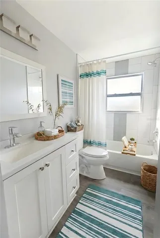 $1,900 | 625 Omaha Street, Unit 2, Palm Harbor, FL 34683