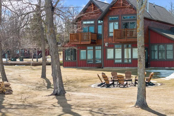 $179,900 | 6940 Beach View Lane Northwest, Unit 2201 TRAPPERS LANDING LODGE, Walker, MN 56484