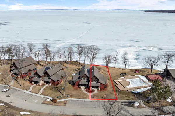 $179,900 | 6940 Beach View Lane Northwest, Unit 2201 TRAPPERS LANDING LODGE, Walker, MN 56484