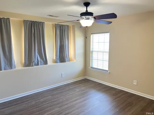 $2,095 | 192 Solheim Lane, Raleigh, NC 27603