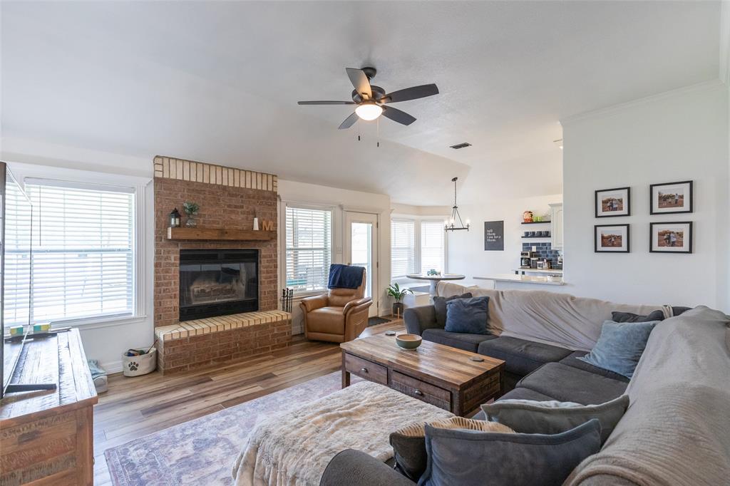 190 Cotton Candy Road Abilene, TX 79602 - Photo 4 of 37