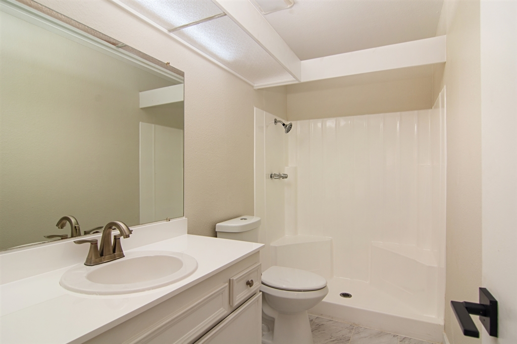10379 Rochelle Lane Santee, CA 92071 - Photo 17 of 25 Gallery Image 17