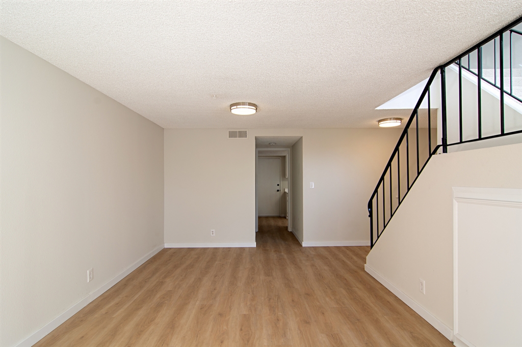 10379 Rochelle Lane Santee, CA 92071 - Photo 10 of 25 Gallery Image 10