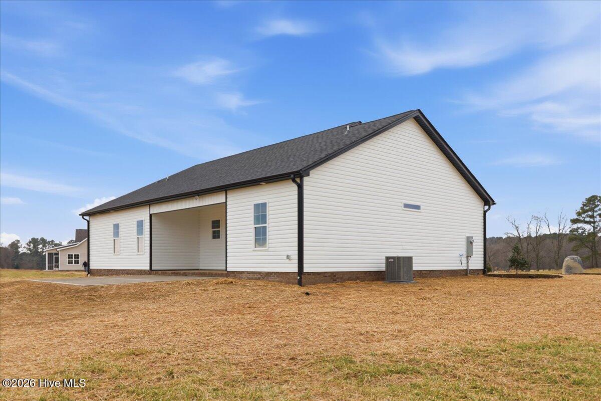 1877 South Big Woods Road Spring Hope, NC 27882 - Photo 5 of 29 5