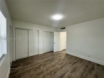 $1,595 | 2300 Madison Street, Unit 202, Hollywood, FL 33020