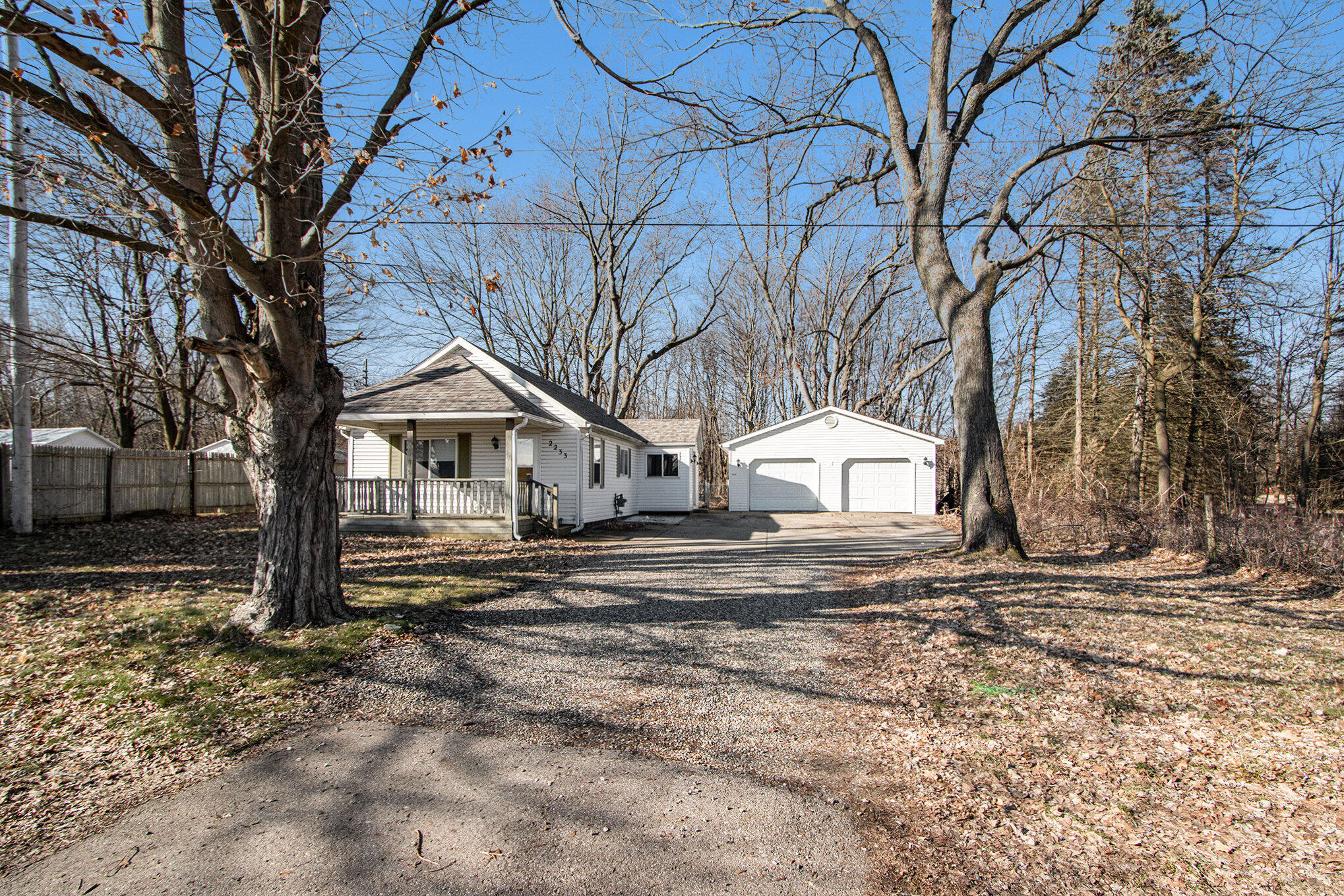 2233 North Drake Road Kalamazoo, MI 49009 - Photo 7 of 20 2233 18