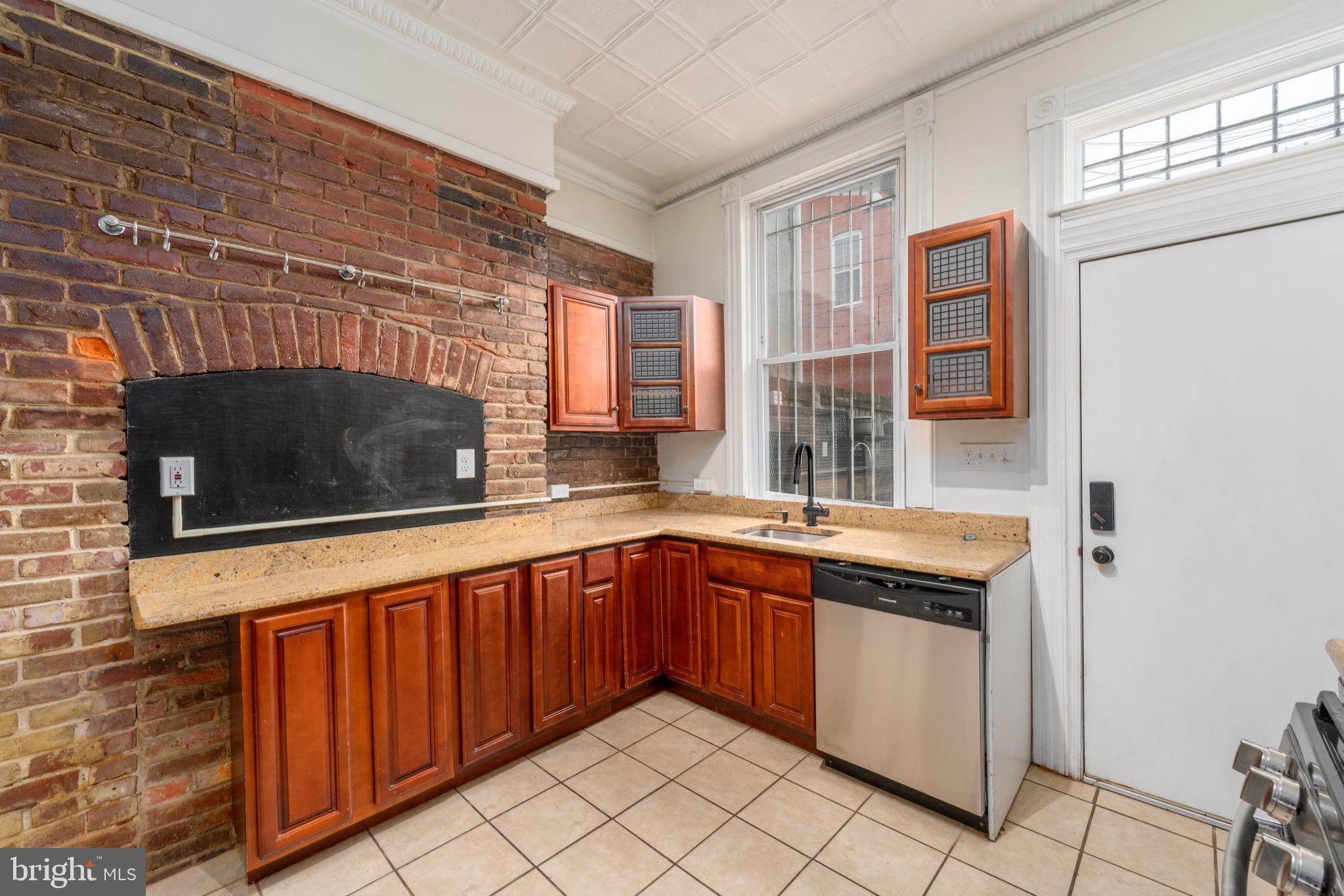 216 East Biddle Street Baltimore, MD 21202 - Photo 18 of 43