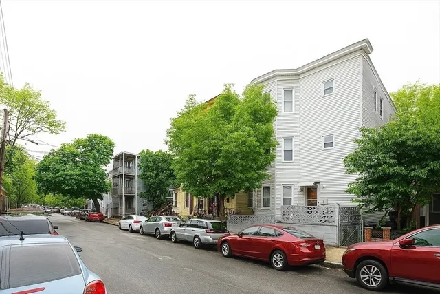 $4,000 | 469 Windsor Street, Unit 1, Cambridge, MA 02141