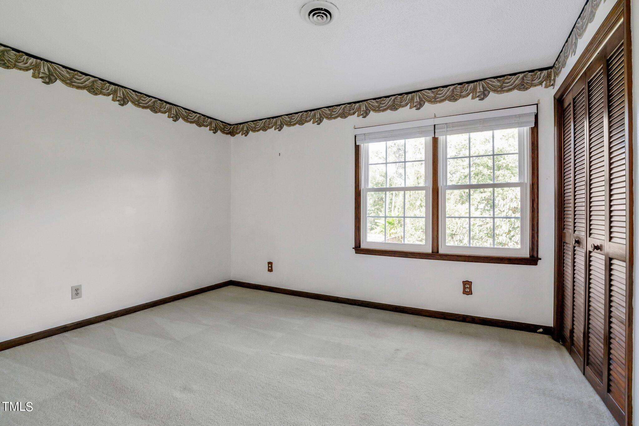 8100 N Creek Raleigh, NC 27613 - Photo 26 of 32 Bdrm 2
