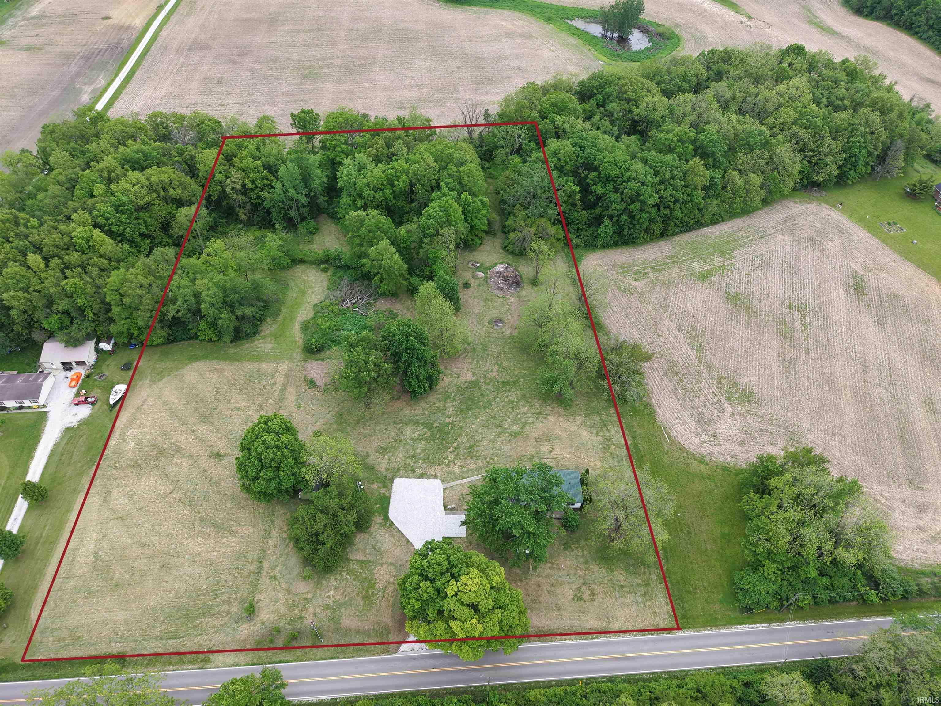 8117 South 500th Road East Jonesboro, IN 46938 - Photo 2 of 30