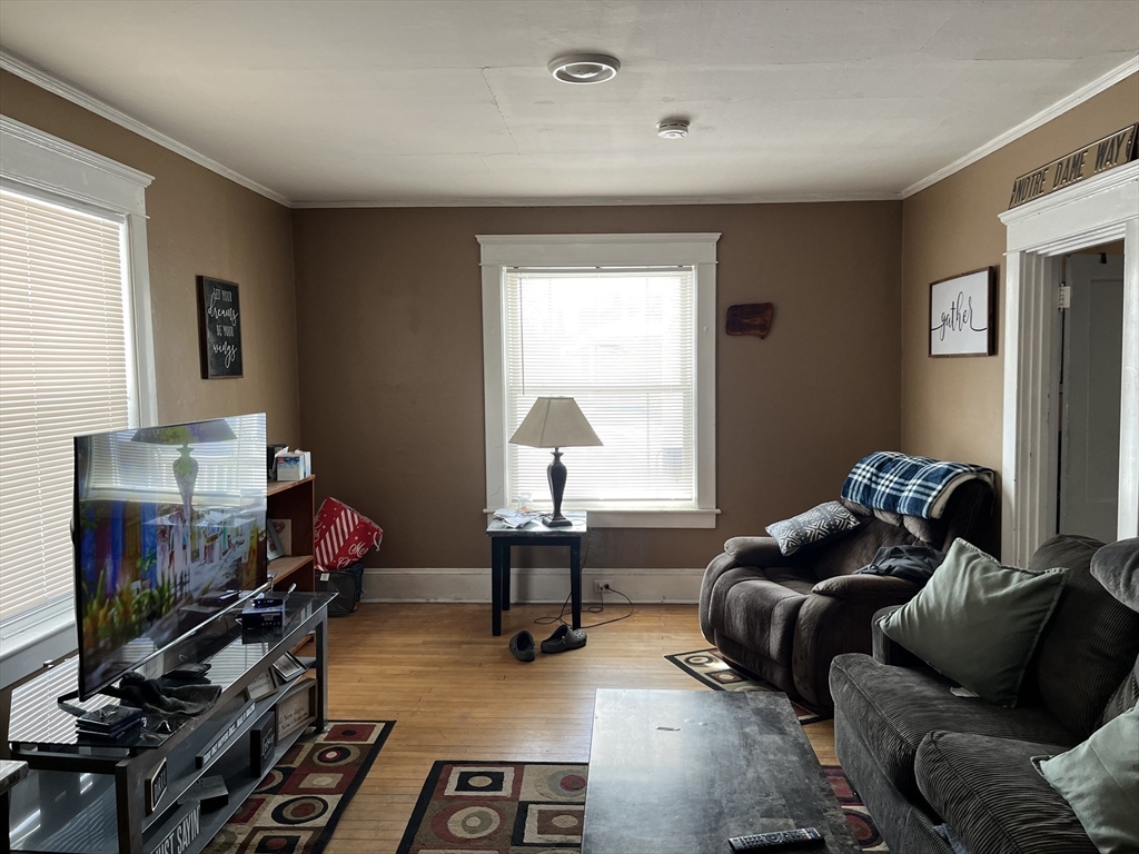 37 Cleveland Street Greenfield, MA 01301 - Photo 6 of 9