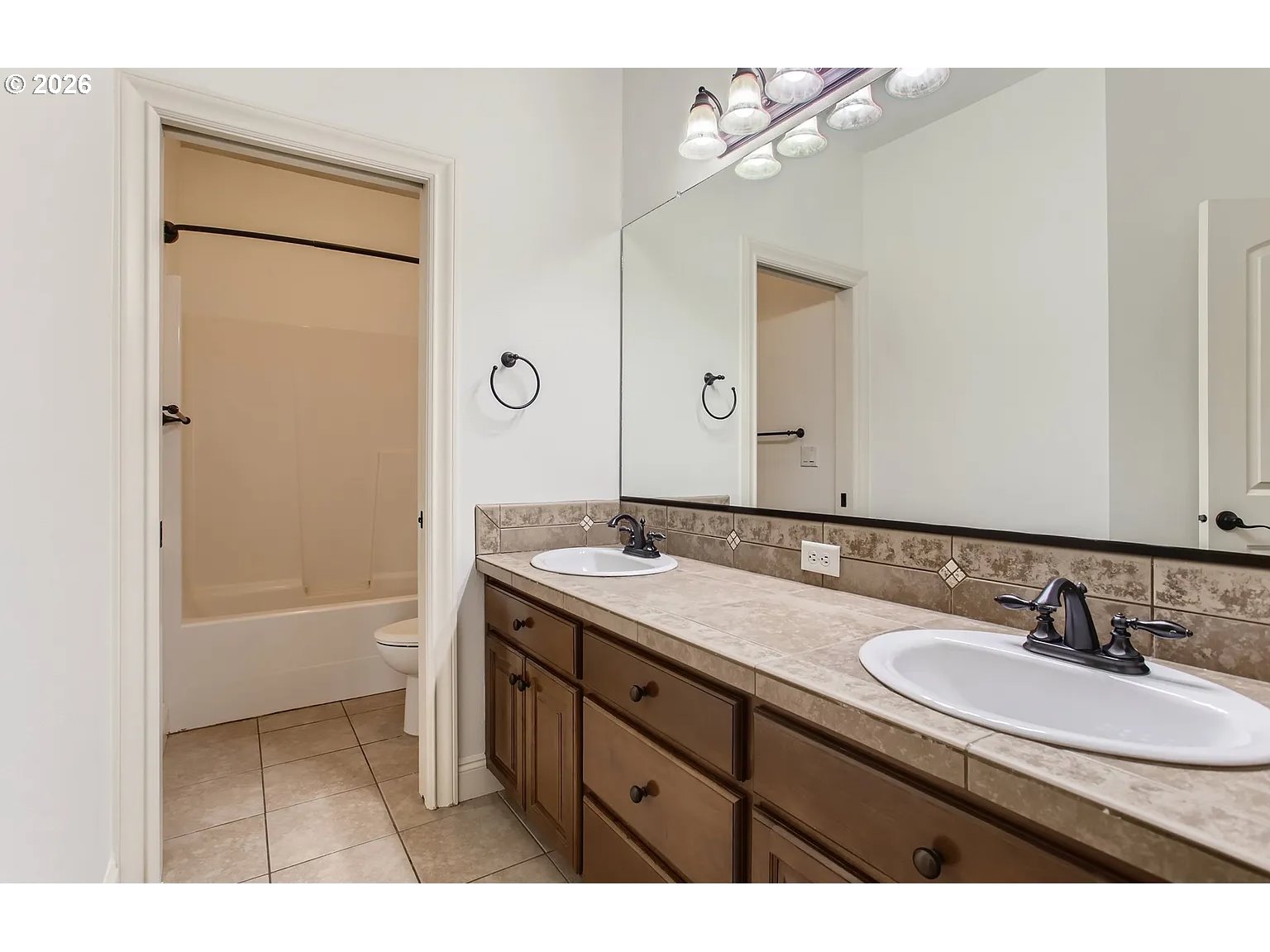 13902 Southwest Andrew Terrace Tigard, OR 97224 - Photo 24 of 31