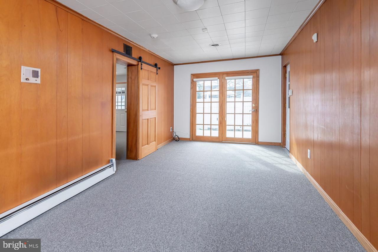 901 Pennsylvania Avenue Cherry Hill, NJ 08002 - Photo 13 of 20 an empty room with windows