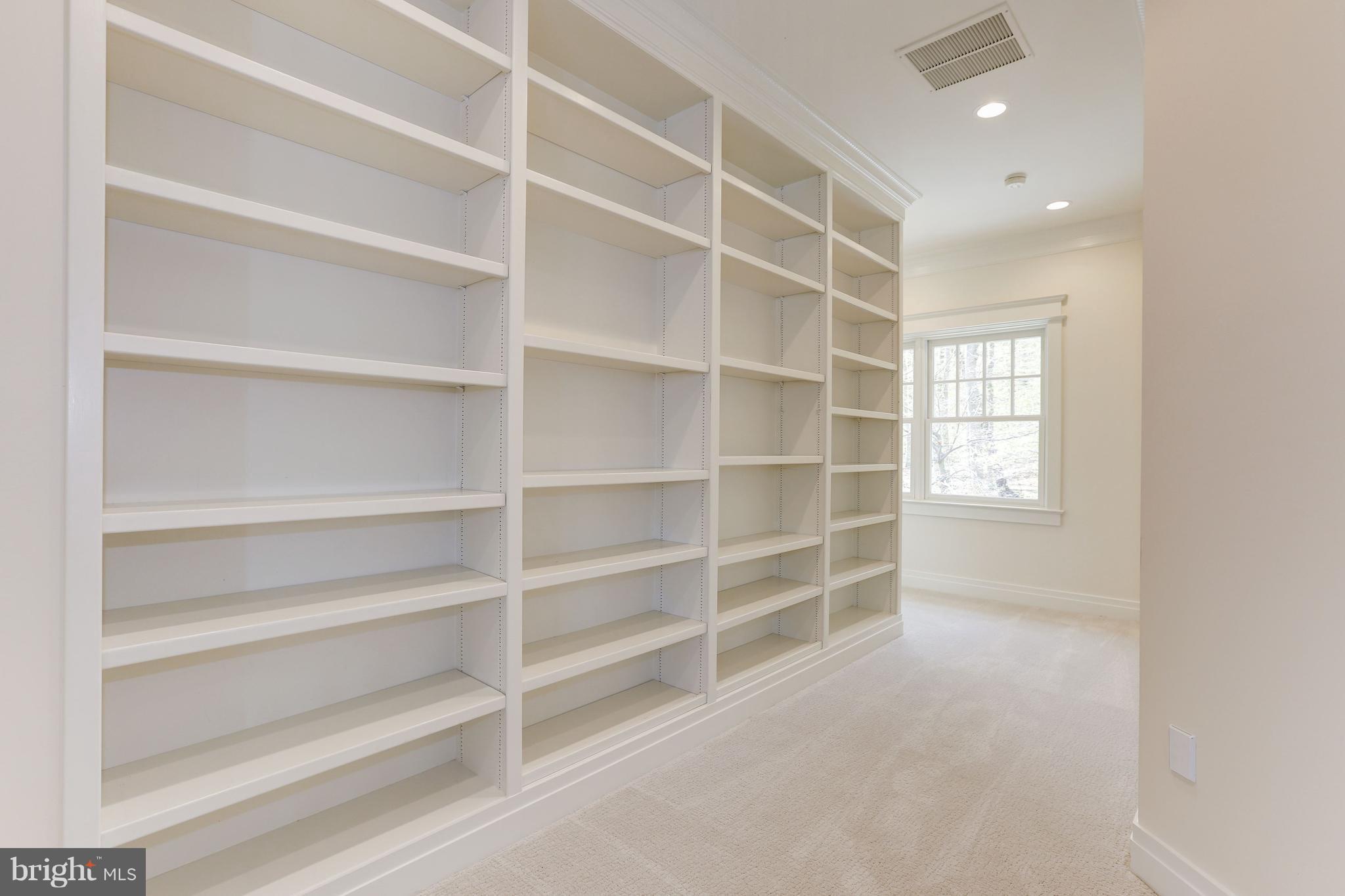 8610 Fernwood Road Bethesda, MD 20817 - Photo 21 of 30 a view of an empty room with a window